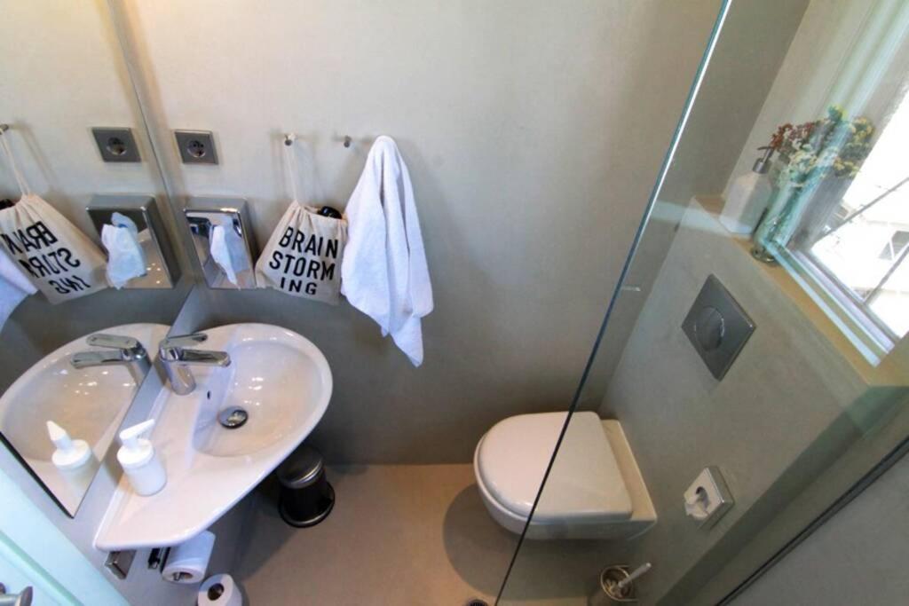 Charming Rooftop Nest With Awesome Acropolis View Downtown Αθήνα Εξωτερικό φωτογραφία